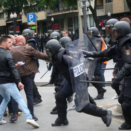 Cargas durante el 1-O. EFE