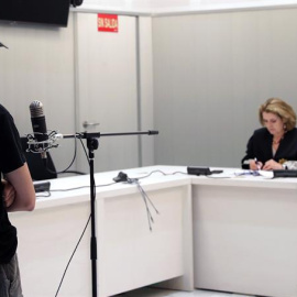 Juicio celebrado hoy en la Audiencia Nacional a un joven de 26 años por alabar en Twitter a ETA, los GRAPO y grupos yihadistas, y por vilipendiar al PP, a la expresidenta madrileña Esperanza Aguirre y al concejal Miguel Ángel Blanco.- EFE/Zipi