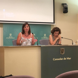 La presidenta de Baleares, Francina Armengol, en rueda de prensa / EUROPA PRESS