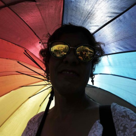 23/6/2019- Miles de personas participan durante una marcha por los derechos del colectivo LGBTI este domingo en San José (Costa Rica). EFE/Jeffrey Arguedas