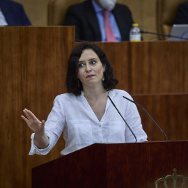 Imagen de Isabel Díaz Ayuso durante la investidura, en Madrid. - Jesús Hellín / EUROPA PRESS