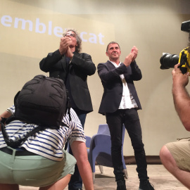 Joan Tardà i Arnaldo Otegi, en l'acte de dimecres al vespre a Lleida. FOTO: Mònica Mombiela