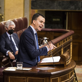 El diputado del Grupo Socialista Héctor Gómez durante una sesión plenaria en el Congreso de los Diputados. E.P./A.Martínez Vélez/POOL
