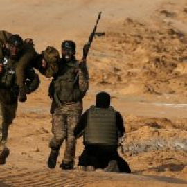 La cineasta afgana Sahraa Karimi: "Las mujeres de mi país están solas en su lucha, mientras los hombres sólo miran"