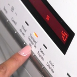 El precio de la luz vuelve a subir y continúa en niveles récord
