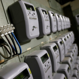 Contadores de la luz 'inteligentes'. REUTERS