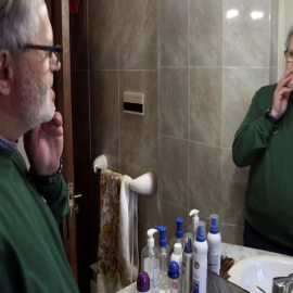 Un instante mientras Manel narra su viaje al futuro.