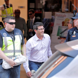 El presidente de la diputación de Valencia, Jorge Rodríguez, tras un registro en Ontinynet este miércoles. EFE/Manuel Bruque