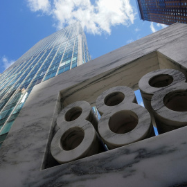 888, el edificio que alberga Archegos Capital en Manhattan, New York City (EEUU).