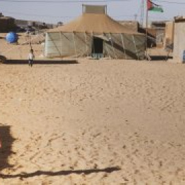 El PSOE vota en contra de donar siete millones de euros a los campamentos de población refugiada saharaui