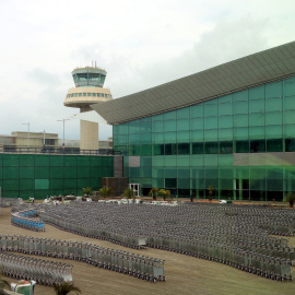 Pati interior de la T-1 de l'aeroport del Prat.