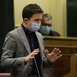 El líder de Más País, Íñigo Errejón, interviene en una sesión plenaria en el Congreso de los Diputados, a 16 de febrero de 2022.- Eduardo Parra / Europa Press
