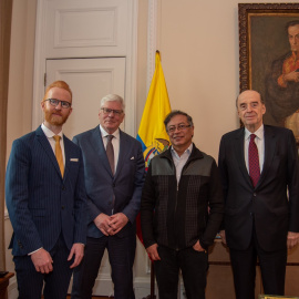 El presidente de Colombia, Gustavo Petro, ha recibido en Bogotá a una delegación de WikiLeaks este 22 de noviembre de 2022.