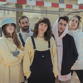 Imagen al completo de los integrantes de Tremenda Jauría.