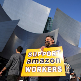 Imagen de una protesta en favor de los trabajadores de Amazon.