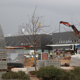 Vista de las obras de construcción del hospital de pandemias y emergencias Isabel Zendal en Valdebebas, Madrid.