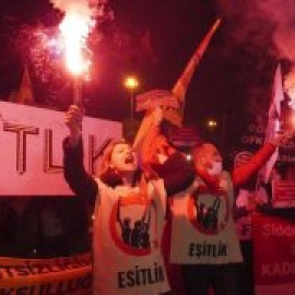 Mil abogadas contra el presidente turco