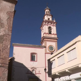 Fotograma de video de la fachada de la iglesia de Albalat