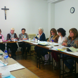 Reunión de la Asociación Católica Española de Servicios a la Juventud Femenina de Madrid.