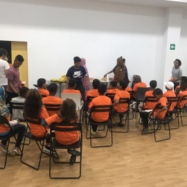 Menores saharauis llegan a Madrid para pasar dos meses de verano bajo la tutela del programa Vacaciones en Paz./J.G