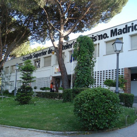 Fachada de la Escuela Superior de Hostelería y Turismo de Madrid.