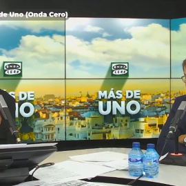 Feijóo pide a Ciudadanos que se "despida" de la política de la "forma más digna posible" y les abre las puertas del PP