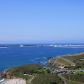 El fiasco del puerto de los mil millones que Aznar y Paco Vázquez construyeron en A Coruña