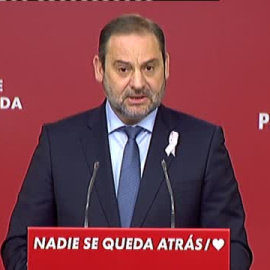 El PSOE le pide al PP que vote en contra de la moción de censura de VOX