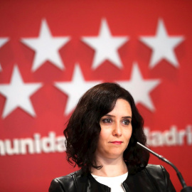 Imagen de archivo de la presidenta de la Comunidad de Madrid, Isabel Díaz Ayuso, durante una rueda de prensa.. - EFE