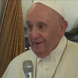 El papa Francisco retoma su agenda internacional y viaja a Hungría