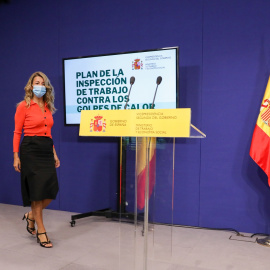 La vicepresidenta segunda del Gobierno y ministra de Trabajo y Economía Social, Yolanda Díaz, a su llegada a la presentación del plan de actuación de la Inspección de Trabajo frente al golpe de calor, en la sede del Ministerio, el pasado julio. E.P./