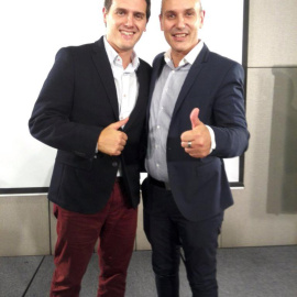 Albert Rivera y Sadat Maraña, uno de los suspendidos de militancia/Twitter
