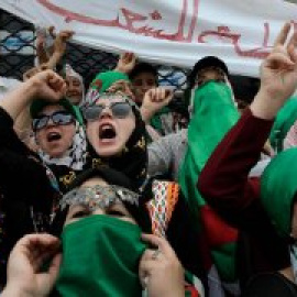 El feminismo impulsa el Hirak con una doble lucha: democracia e igualdad