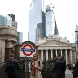 El Banco de Inglaterra sube los tipos al 3%, el nivel más alto desde 2008, con la economía ya en recesión