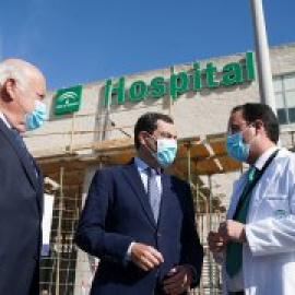 Las claves de los contratos de emergencia del Gobierno andaluz con clínicas privadas: 242 millones a dedo en tres años