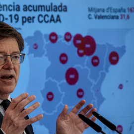 El president Ximo Puig durante una rueda de prensa ofrecida tras la reunión Interdepartamental de la Generalitat para la Prevención y Actuación ante la covid-19. EFE/Biel Aliño