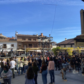Concierto multitudinario en la plaza de Manzanares El Real.