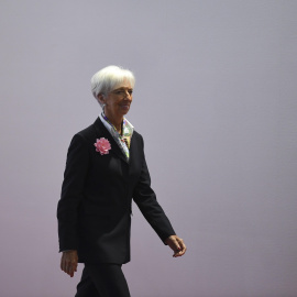 28/06/2019.- La directora gerente del Fondo Monetario Internacional (FMI), Christine Lagarde, a su llegada a la cumbre de líderes del G20 celebrada en Osaka, Japón. / EFE - LUKAS COCH