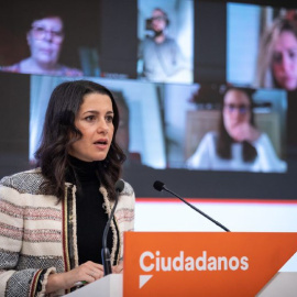 La presidenta de Ciudadanos, Inés Arrimadas,, en una rueda de prensa en la sede de la formación en Madrid.