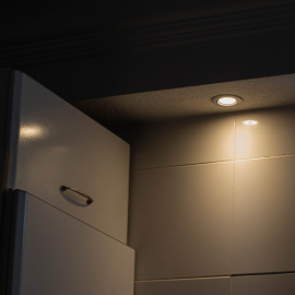 Una bombilla encendida