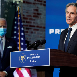 Antony Bliken en una rueda de prensa en Wilmington
