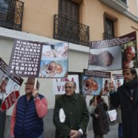 Acosar a mujeres en clínicas de aborto será delito a partir de este jueves
