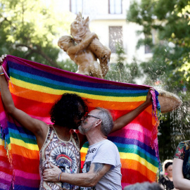 Participantes en la manifestación del Orgullo 2019 esta tarde en Madrid, bajo el lema “Mayores Sin Armarios: ¡Historia, Lucha y Memoria! Por una ley estatal". EFE/Mariscal