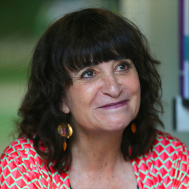 La escritora Rosa Montero en la Feria del Libro de Madrid, a 27 de mayo de 2022.