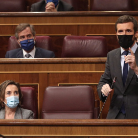 El líder del PP, Pablo Casado, interviene en una sesión de control al Gobierno en el Congreso de los Diputados, en Madrid, (España), a 28 de octubre de 2020. El Gobierno responderá, entre otras cuestiones, a lo relativo al estado de alarma declarado p