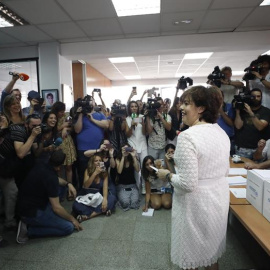 Soraya Sáez de Santamaría, vota este jueves en Madrid. EFE/Javier Lizón