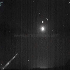 Foto de la bola de fuego sobre España.