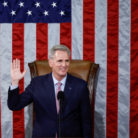 07/01/2023 El republicano Kevin McCarthy jura su cargo tras ser elegido presidente de la Cámara Baja de los Estados Unidos