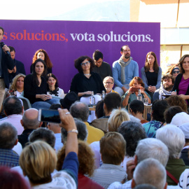 Imatge d'un acte electoral d'En Comú Podem en la campanya dels darrers comicis estatals, una escena que diferirà molt de la del 14-F.