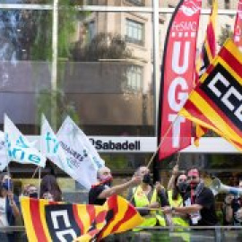 El Banco Sabadell estudia una reducción del número de afectados por el ERE